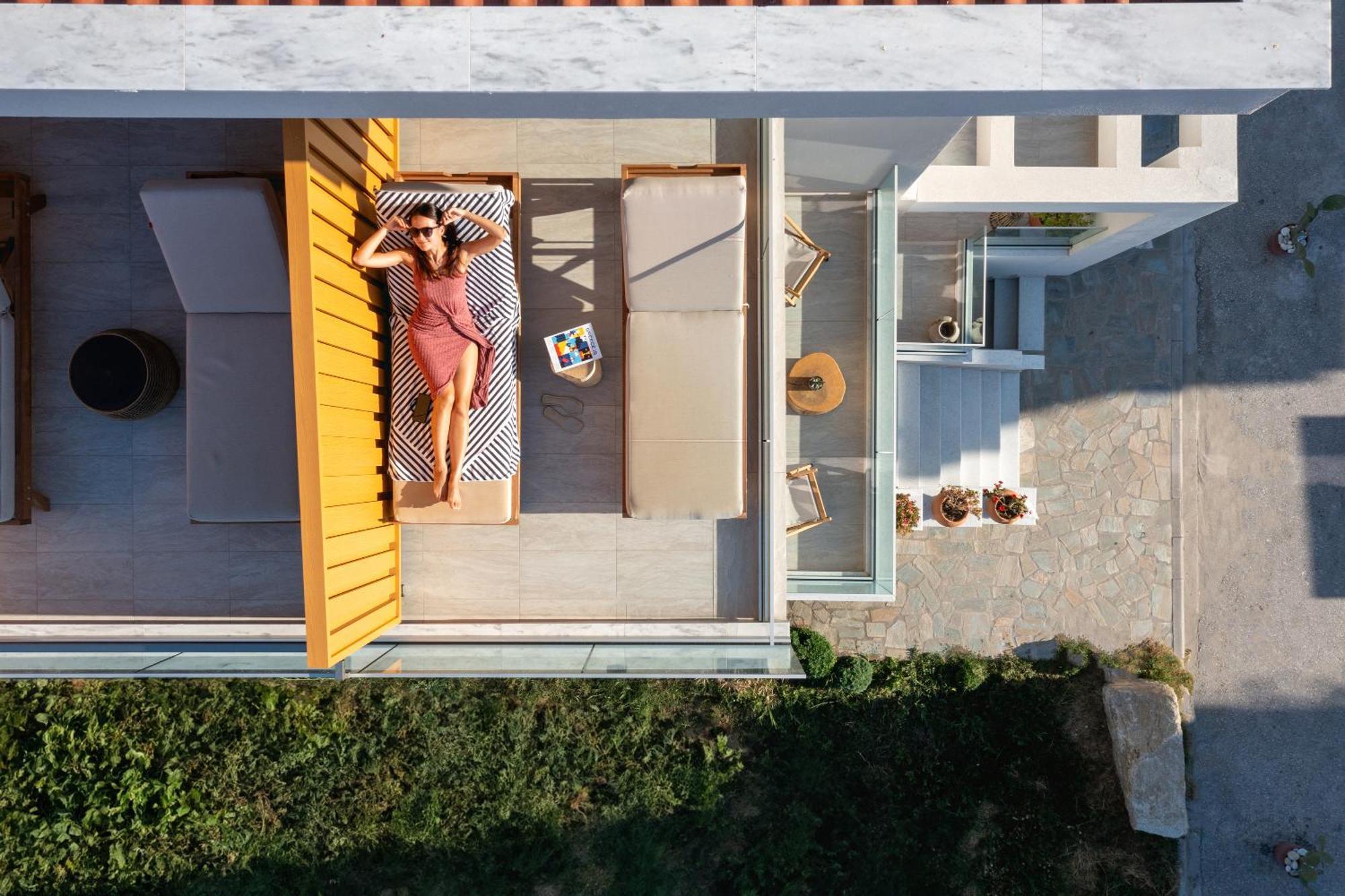 Ikies Apollon Boutique Hotel Sarti Bagian luar foto