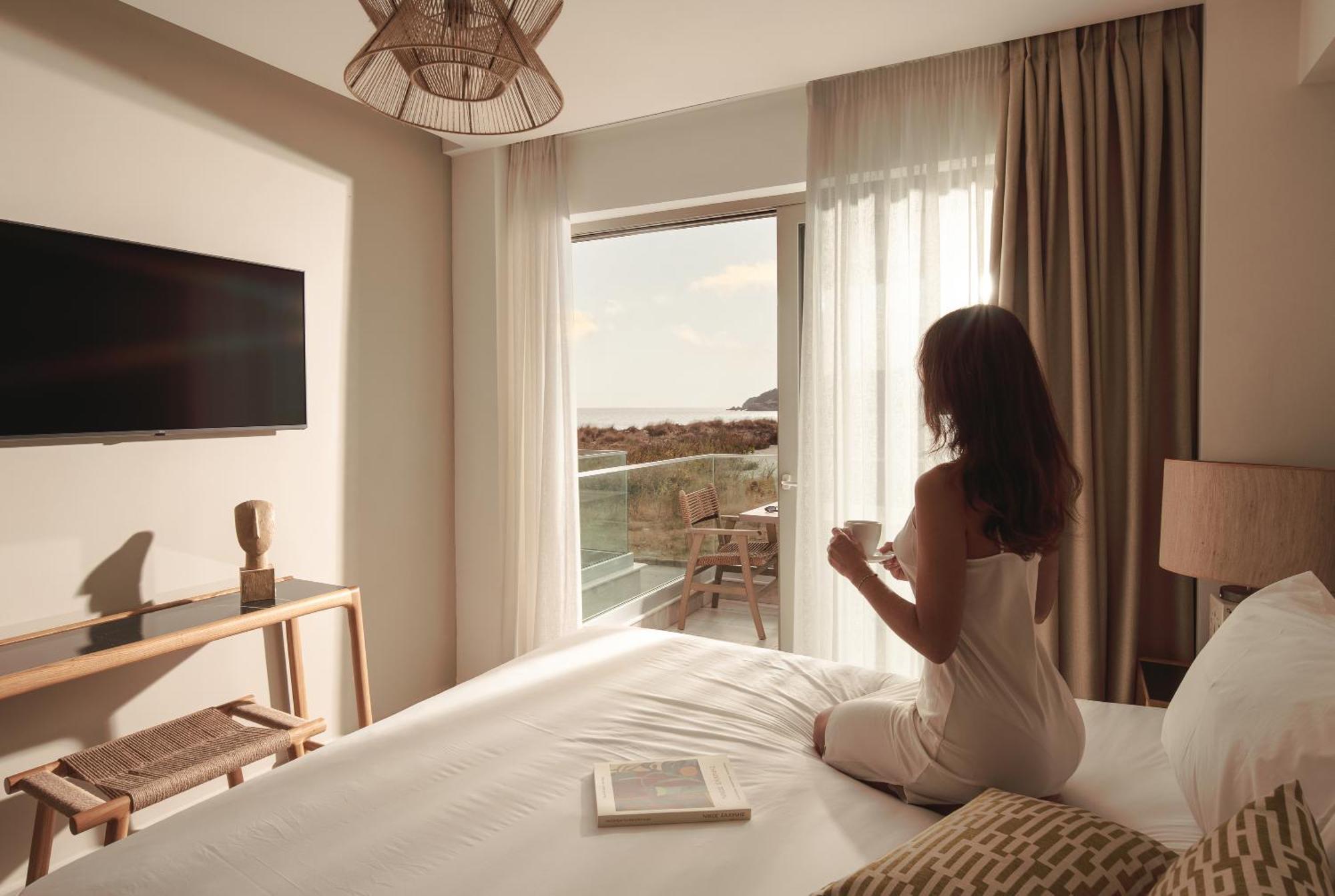 Ikies Apollon Boutique Hotel Sarti Bagian luar foto
